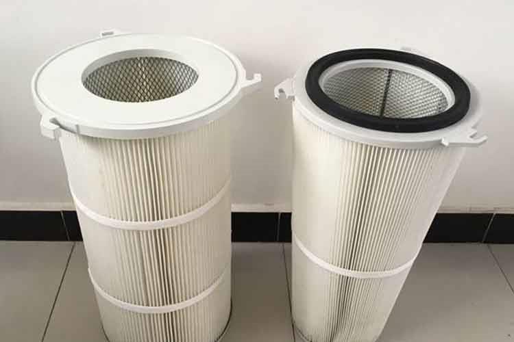 组合式三亿（中国）一站式服务平台选用了现有滤料中效率高的滤料制作的滤筒，对于0.5微米以上的粉尘的除尘效率高达99.9%