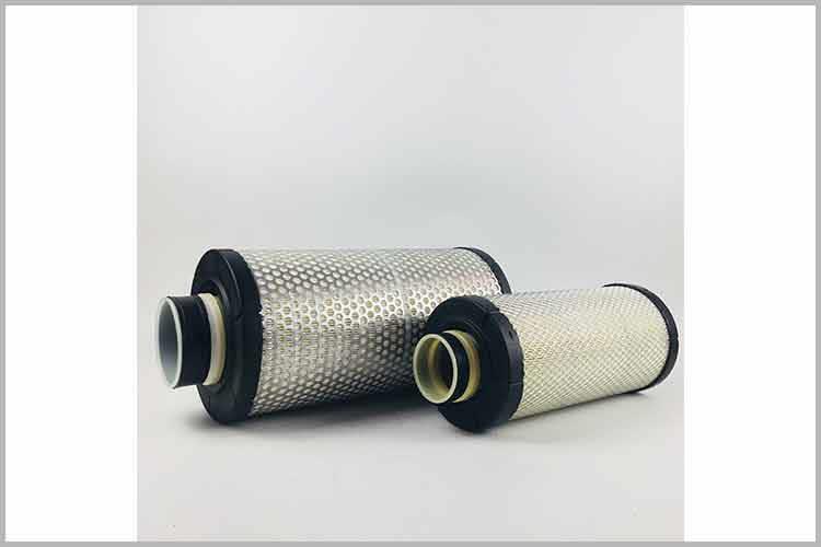 定期清洗工业三亿平台油盘和更换机油