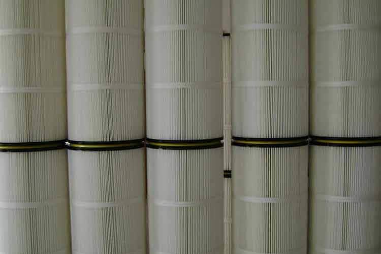  喷砂机三亿（中国）一站式服务平台的安装方式有三种：垂直、倾斜、水平安装