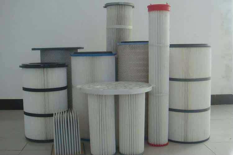 三亿（中国）一站式服务平台是由必定长度挺括的滤料折叠成褶，首尾粘合而成的星形过滤筒